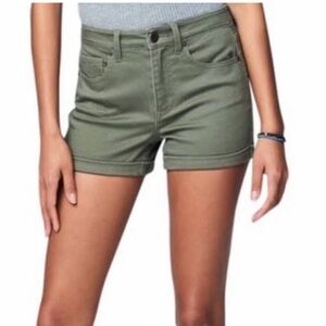 Aeropostale green jean shorts size 2